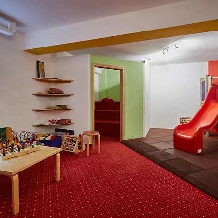 Kirchboden 3*