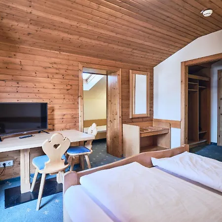 Kirchboden By Alpeffect 호텔 3*